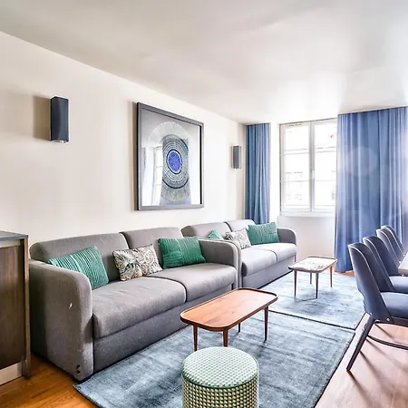 Urbanflat 131 - Amazing In The Center Of * Parigi